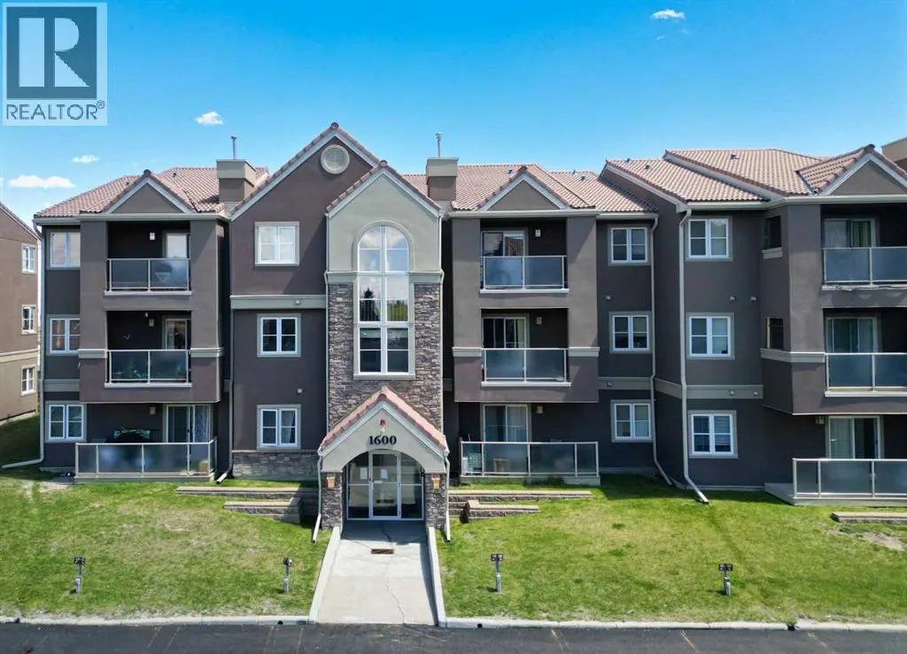 1621, 3400 Edenwold Heights NW