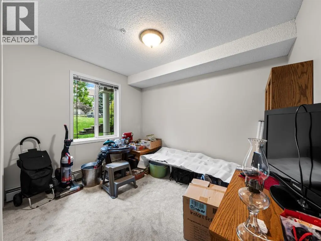 -, 3119 Millrise Point SW