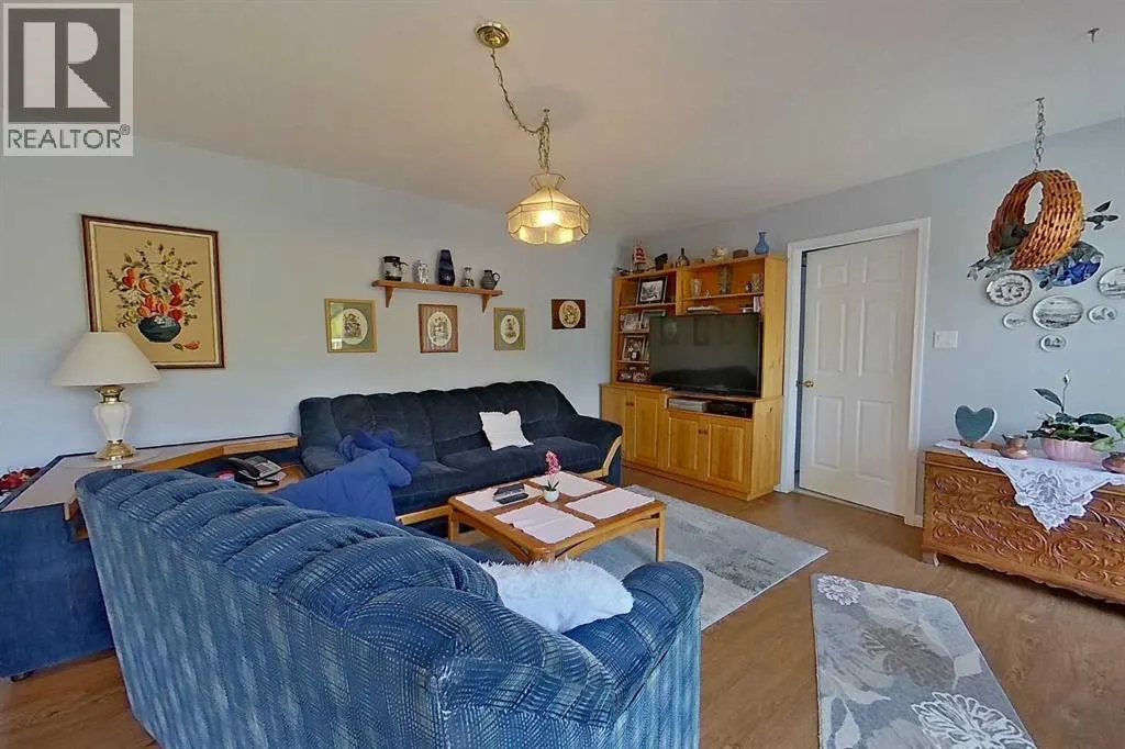 4102 Hees Drive