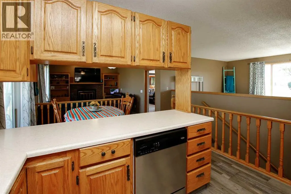 38310 Highway 596