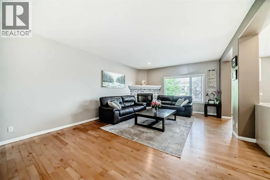 10 Springbluff Boulevard SW