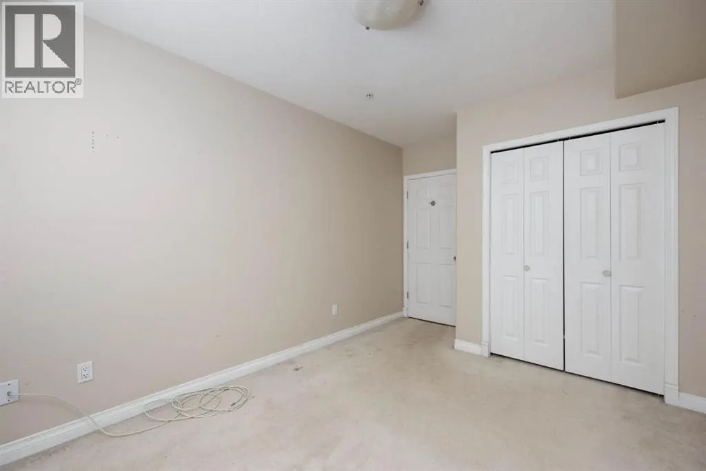 106, 243 Gregoire Drive