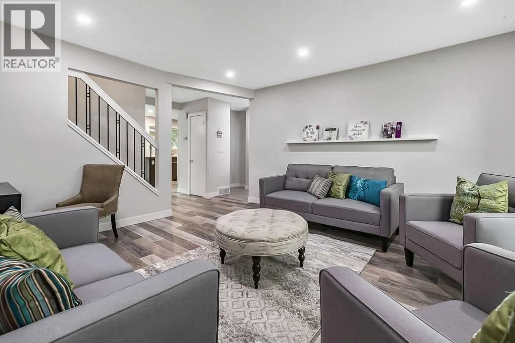 31 Castlebrook Road NE