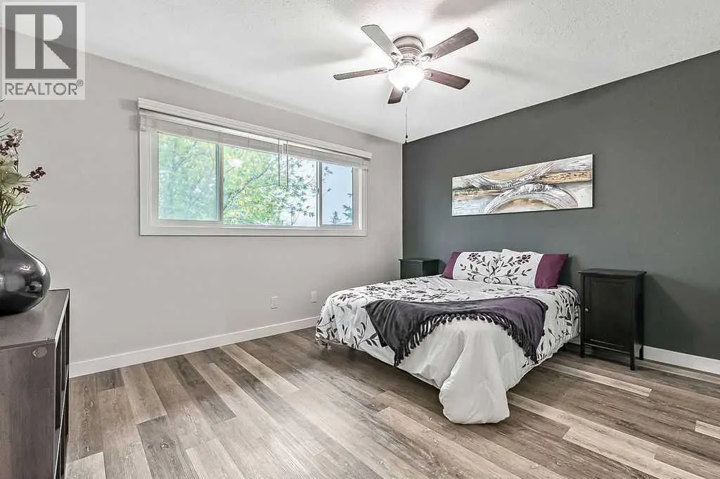 31 Castlebrook Road NE