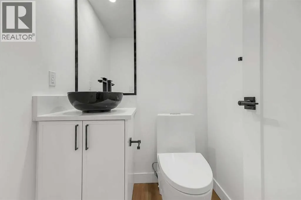 119 Macewan Glen Way NW