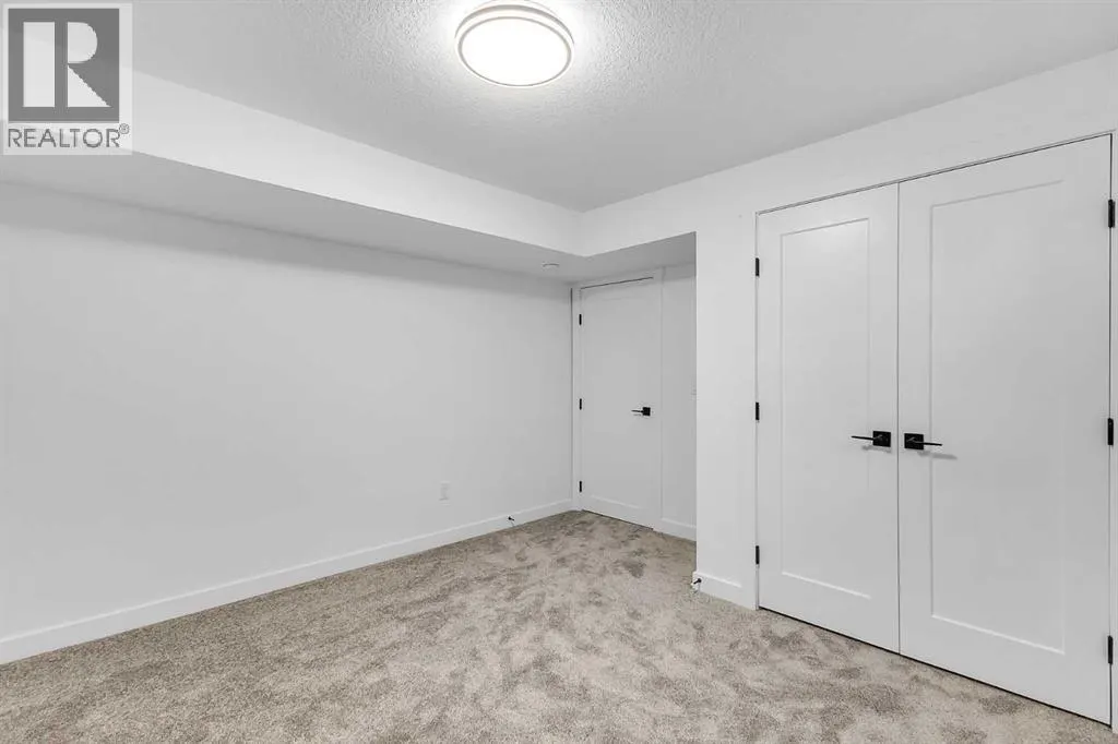 119 Macewan Glen Way NW