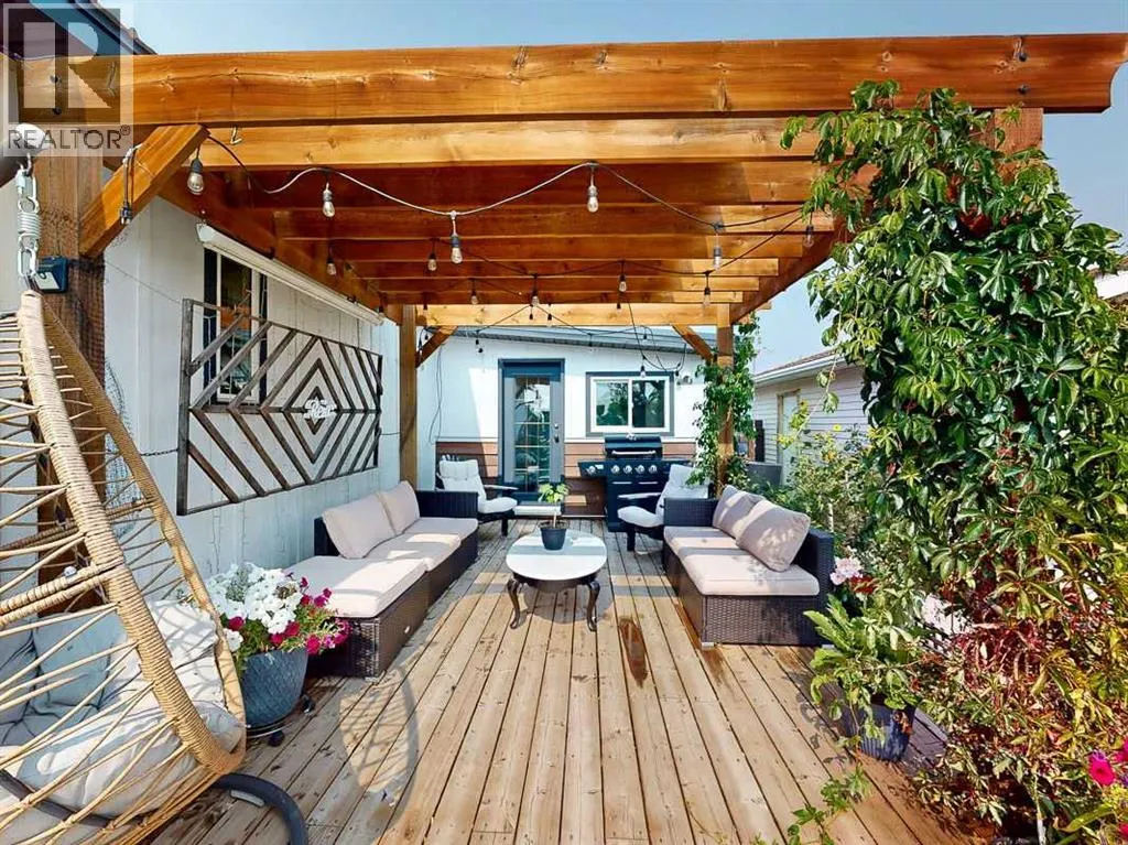 318 10th Street