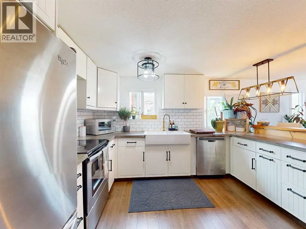 318 10th Street