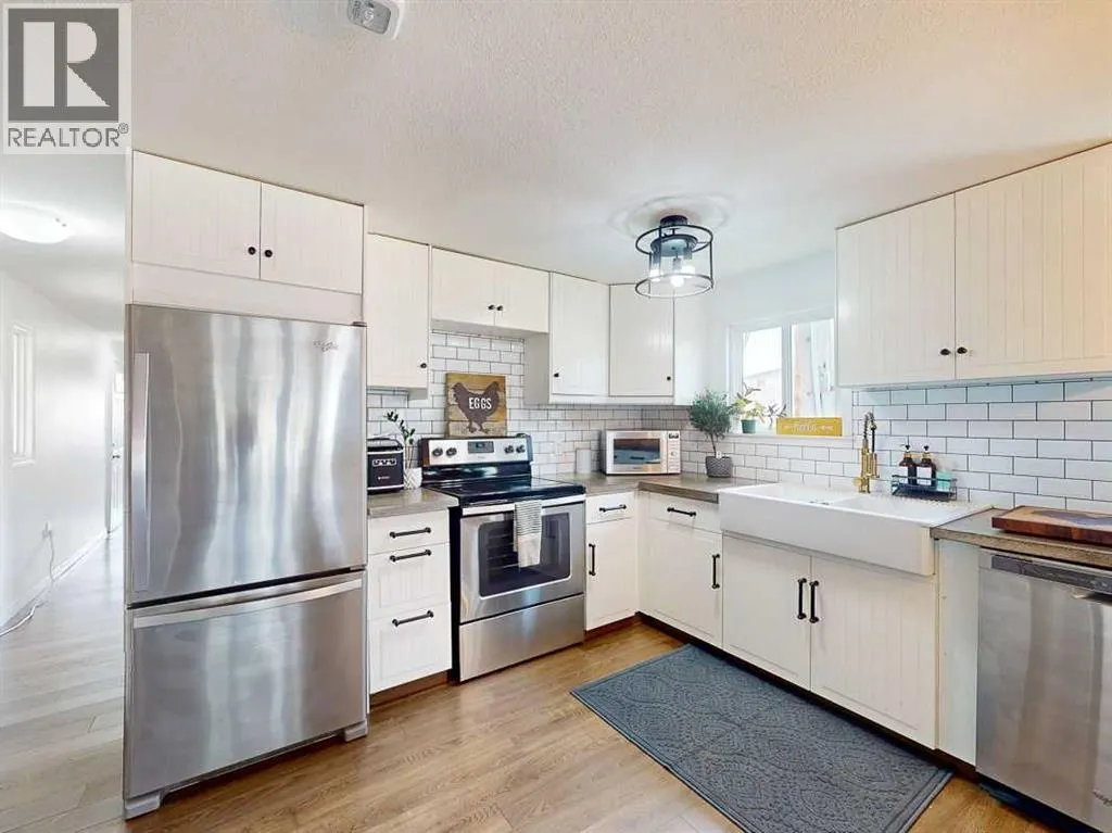 318 10th Street