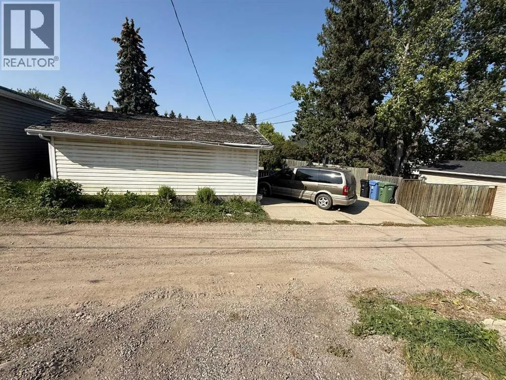 3243 Kenmare Crescent SW