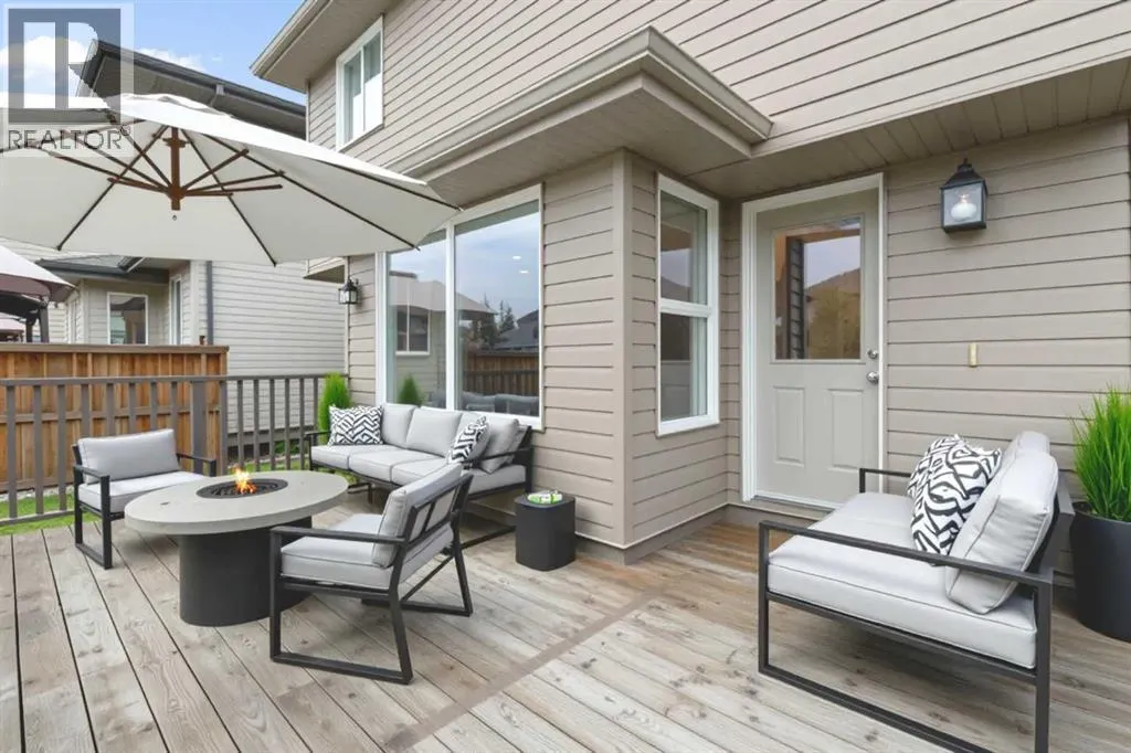 221 Prestwick Terrace SE