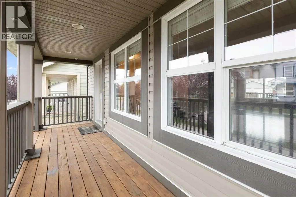 221 Prestwick Terrace SE