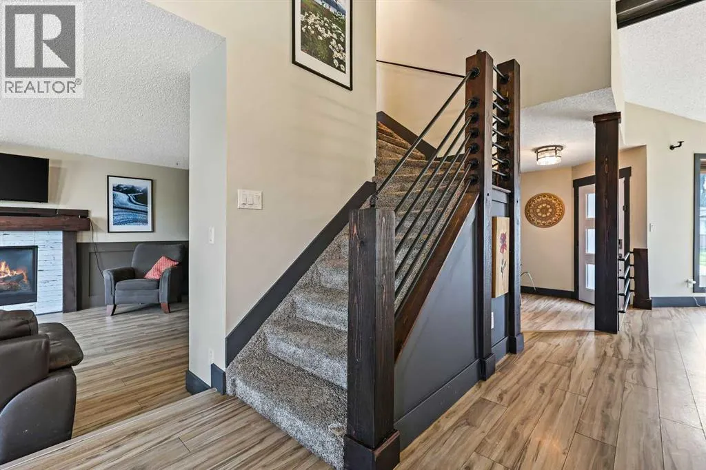 24 Westridge Drive SW
