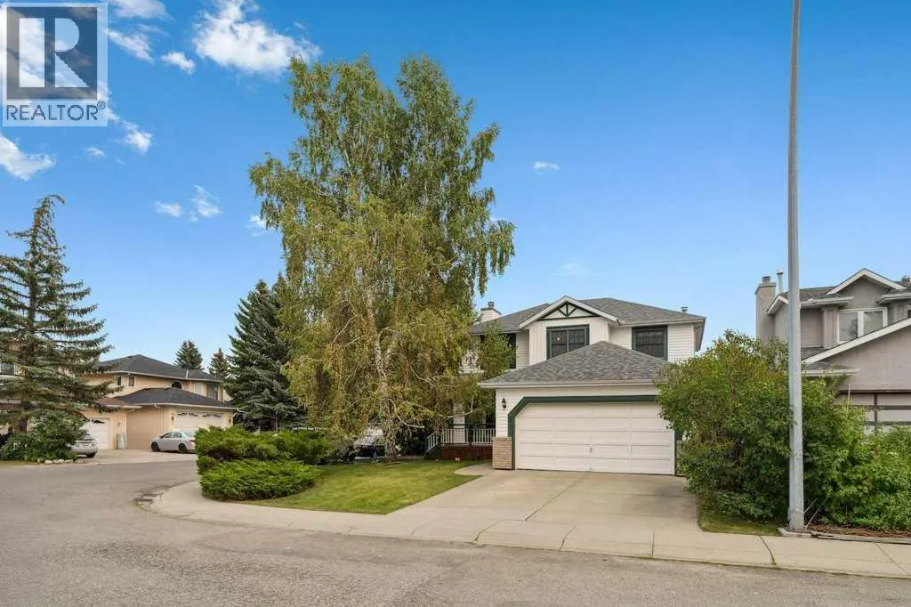 59 Sandringham Close NW