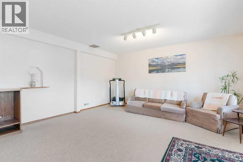 50 Millview Rise SW