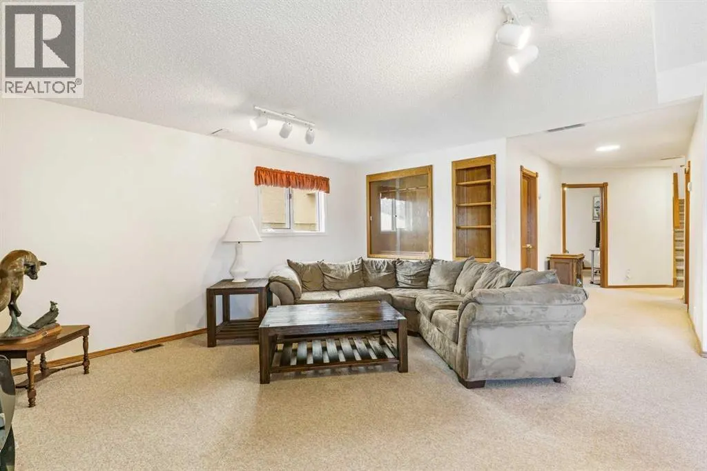 50 Millview Rise SW
