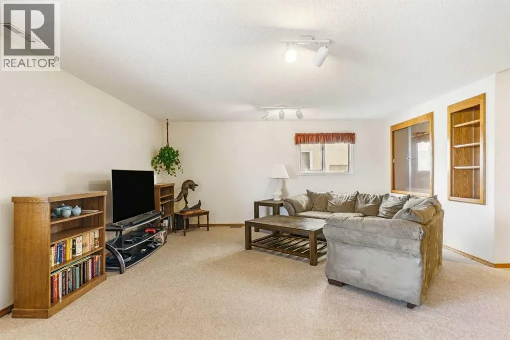 50 Millview Rise SW