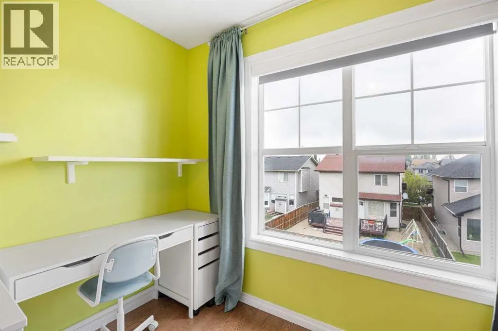 3022 New Brighton Gardens SE