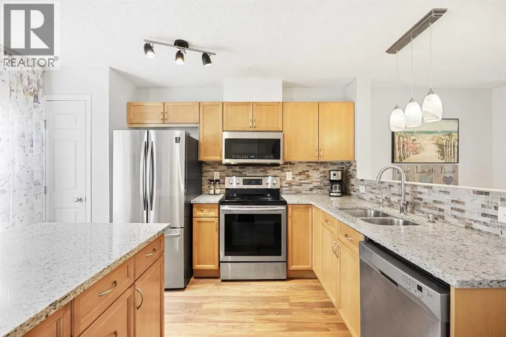 3022 New Brighton Gardens SE