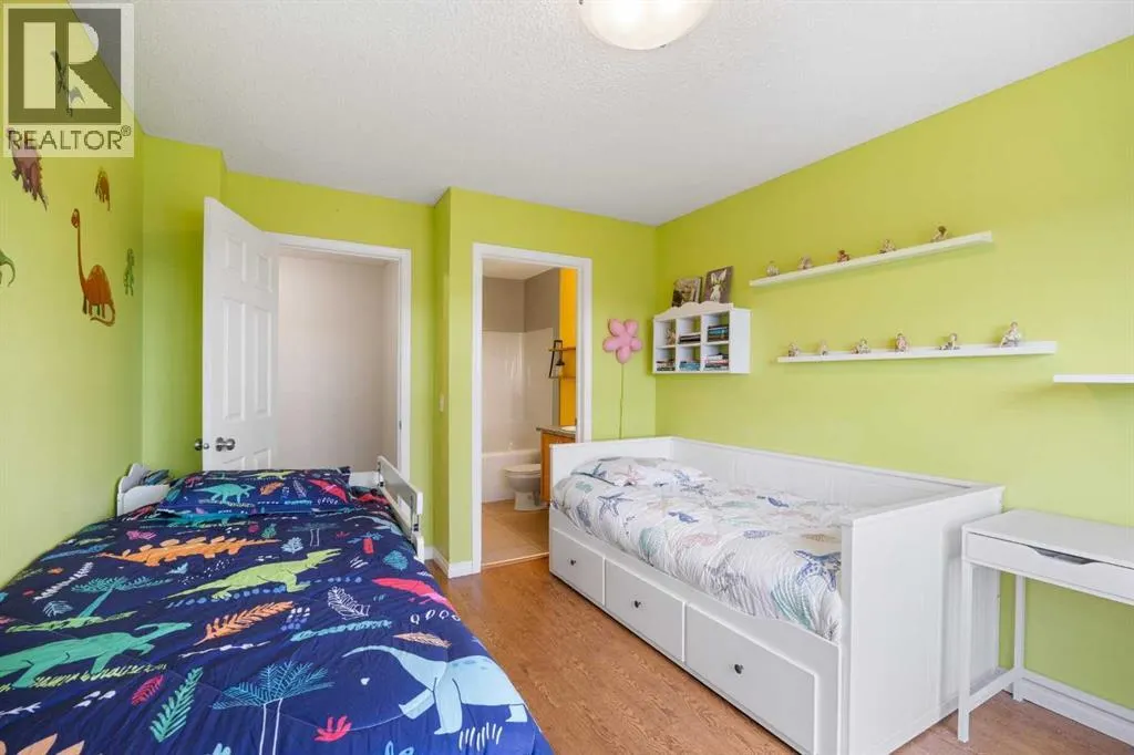 3022 New Brighton Gardens SE