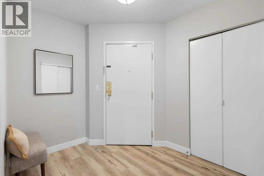 110, 20 Dover Point SE