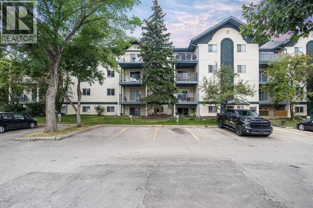 110, 20 Dover Point SE