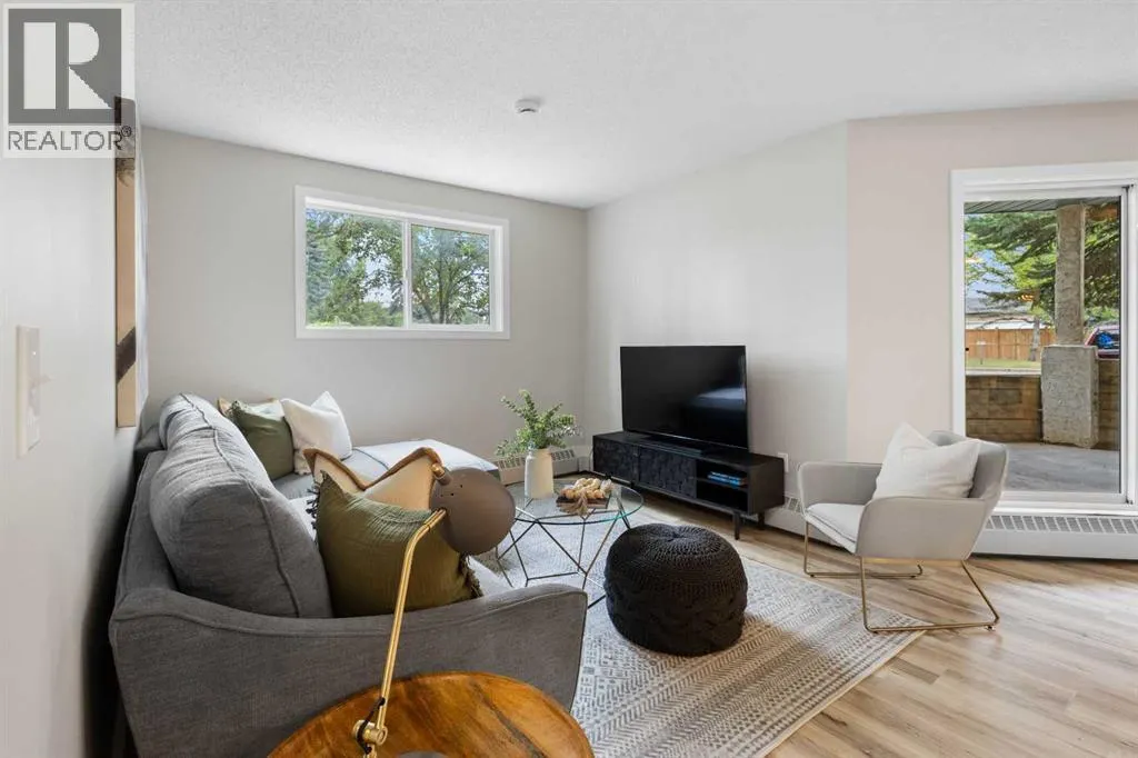 110, 20 Dover Point SE