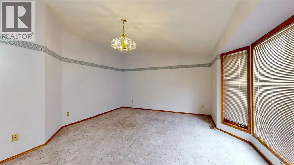 6208 Spruce Drive