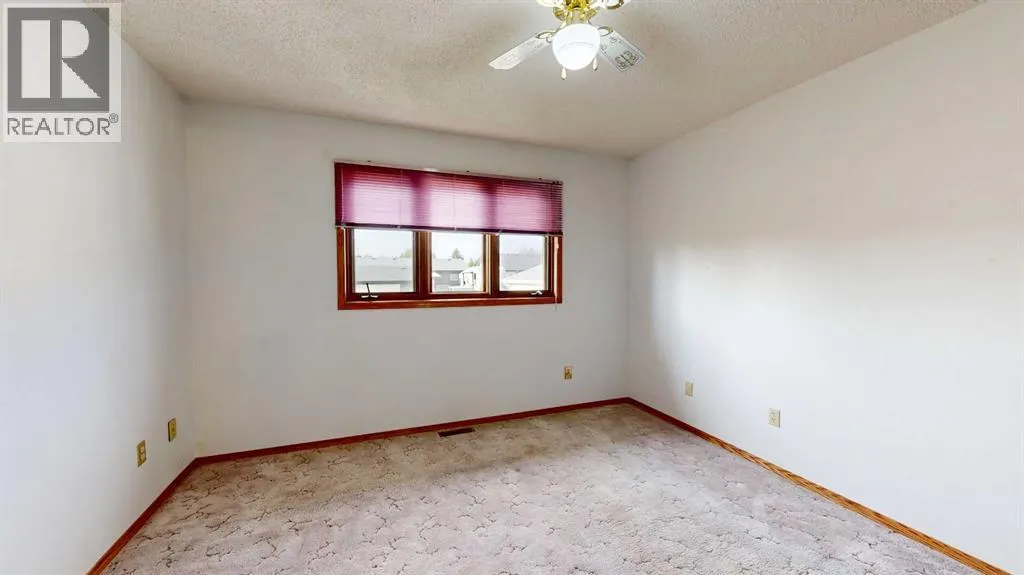 6208 Spruce Drive