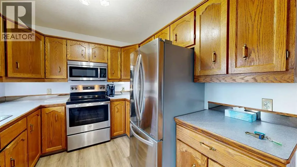 6208 Spruce Drive