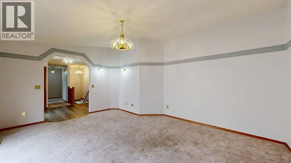 6208 Spruce Drive