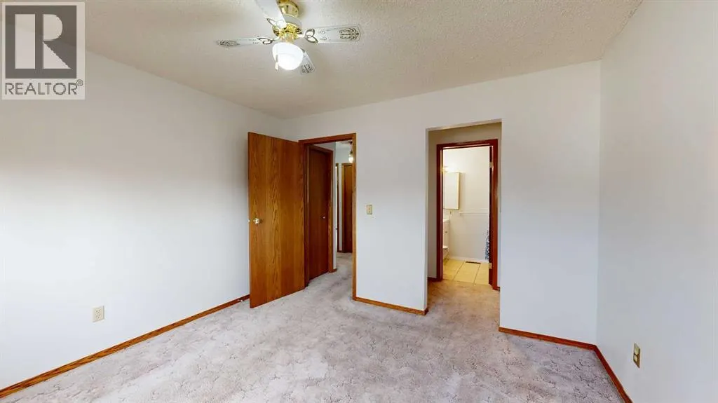 6208 Spruce Drive