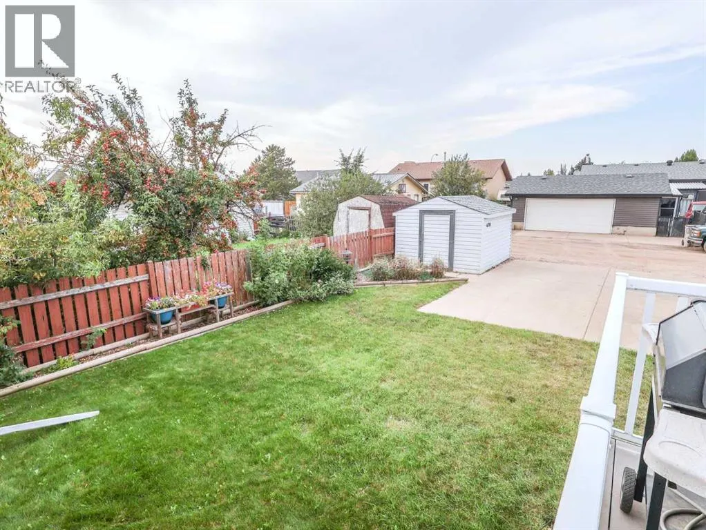6208 Spruce Drive