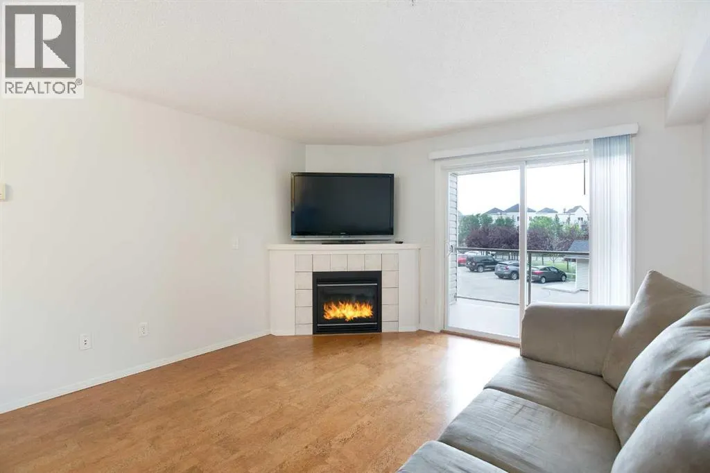 203, 5500 Somervale Court SW