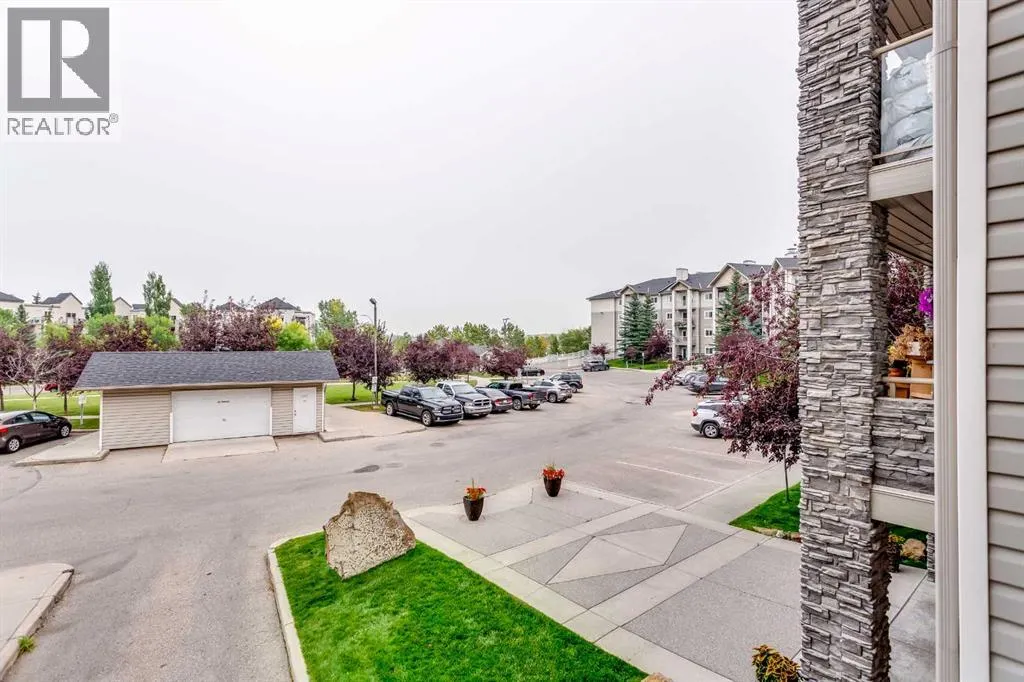 203, 5500 Somervale Court SW