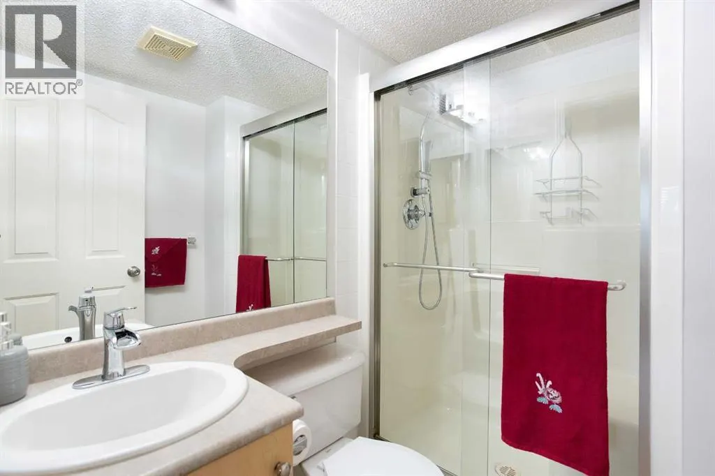203, 5500 Somervale Court SW