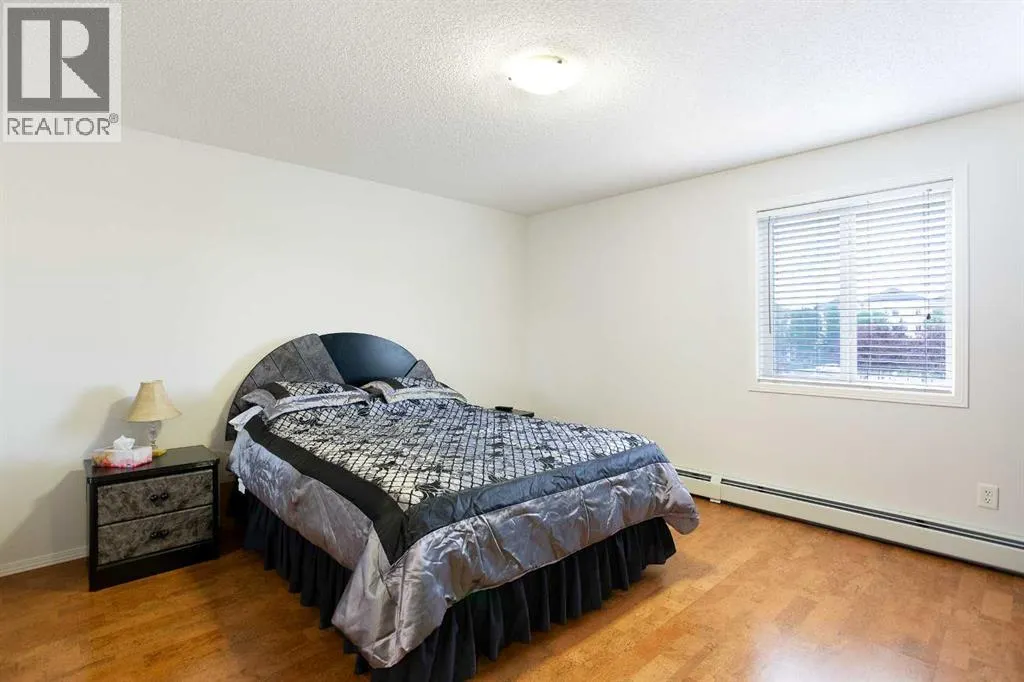 203, 5500 Somervale Court SW