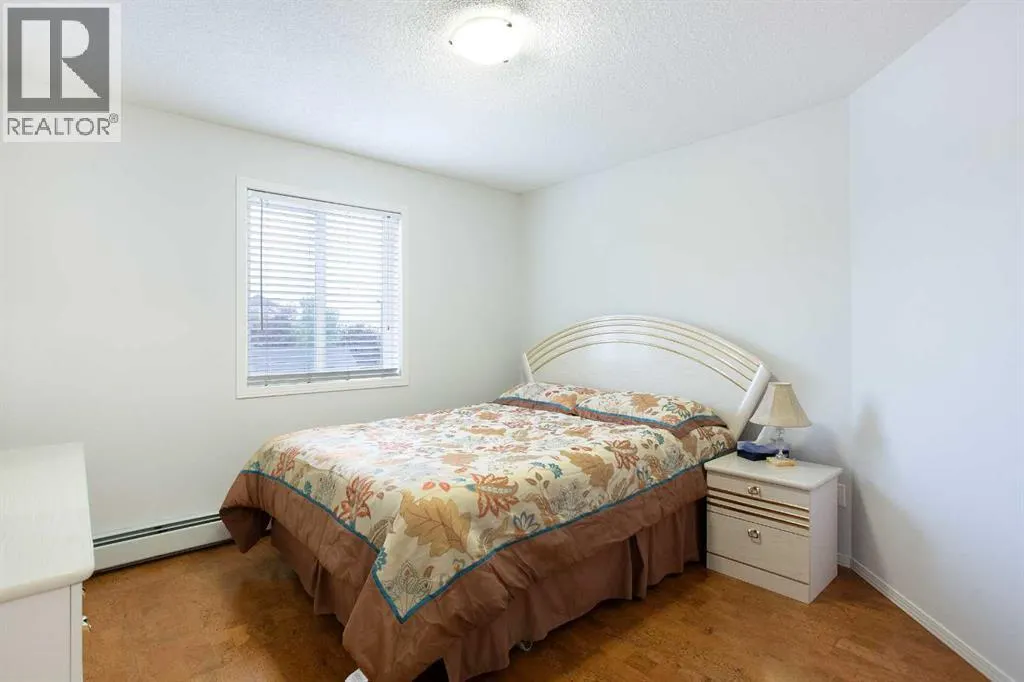 203, 5500 Somervale Court SW