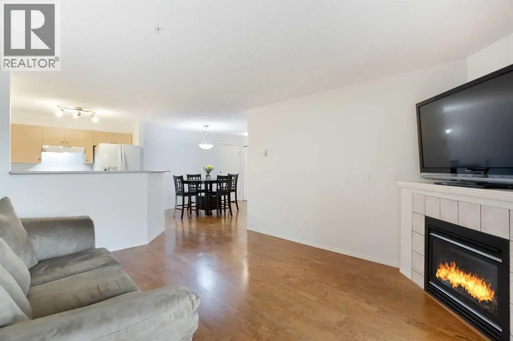 203, 5500 Somervale Court SW