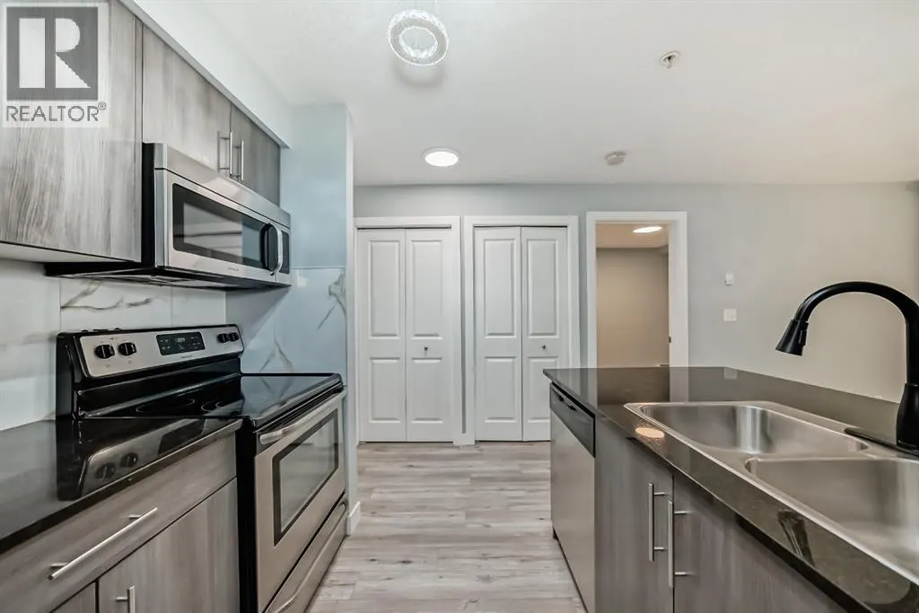 1123, 81 Legacy Boulevard SE