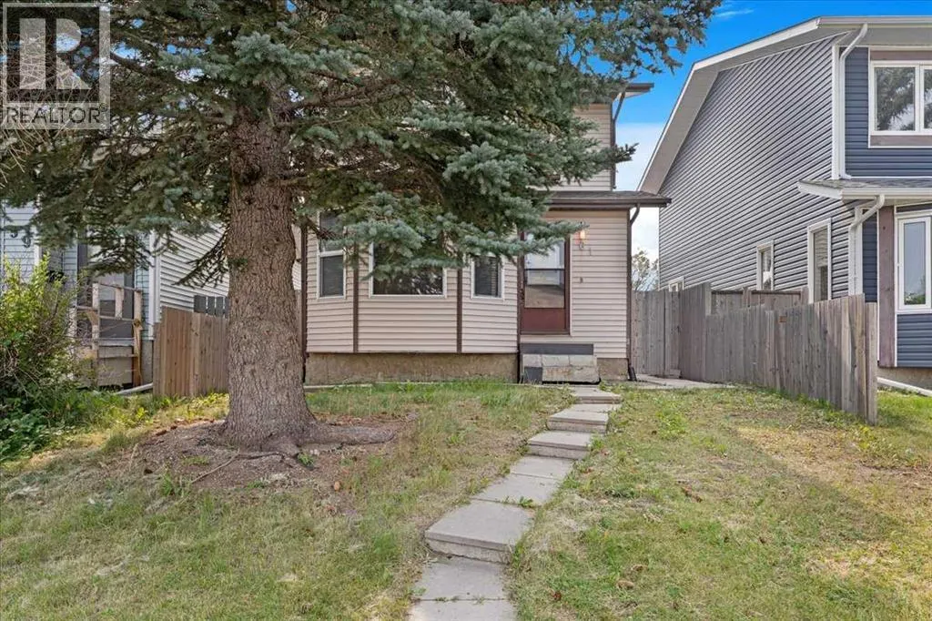 61 Falmere Way NE
