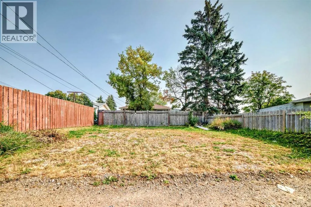2235 42 Street SE