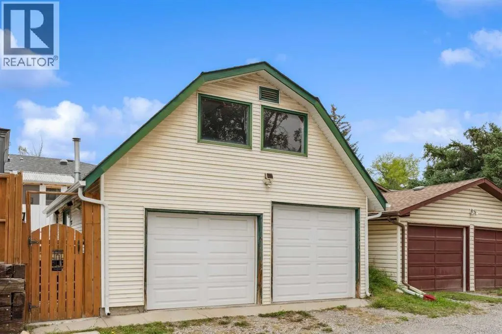 219 Pinemill Road NE