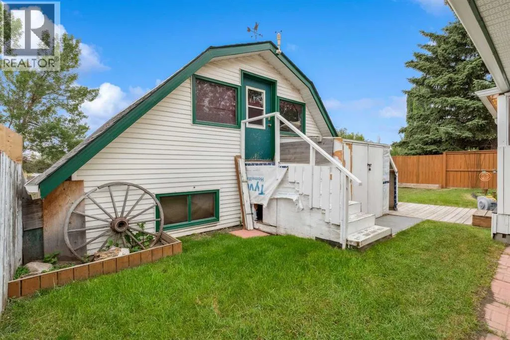 219 Pinemill Road NE