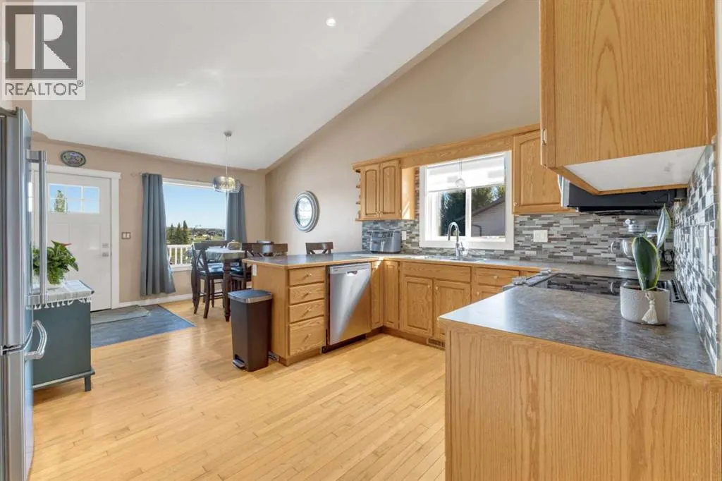 175 Lyons Close