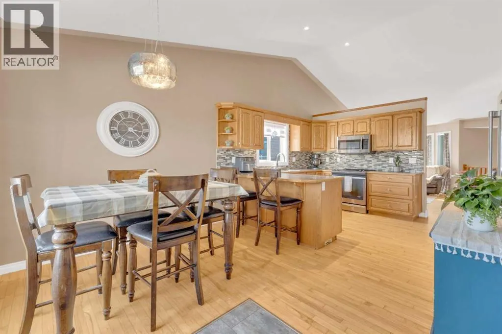 175 Lyons Close
