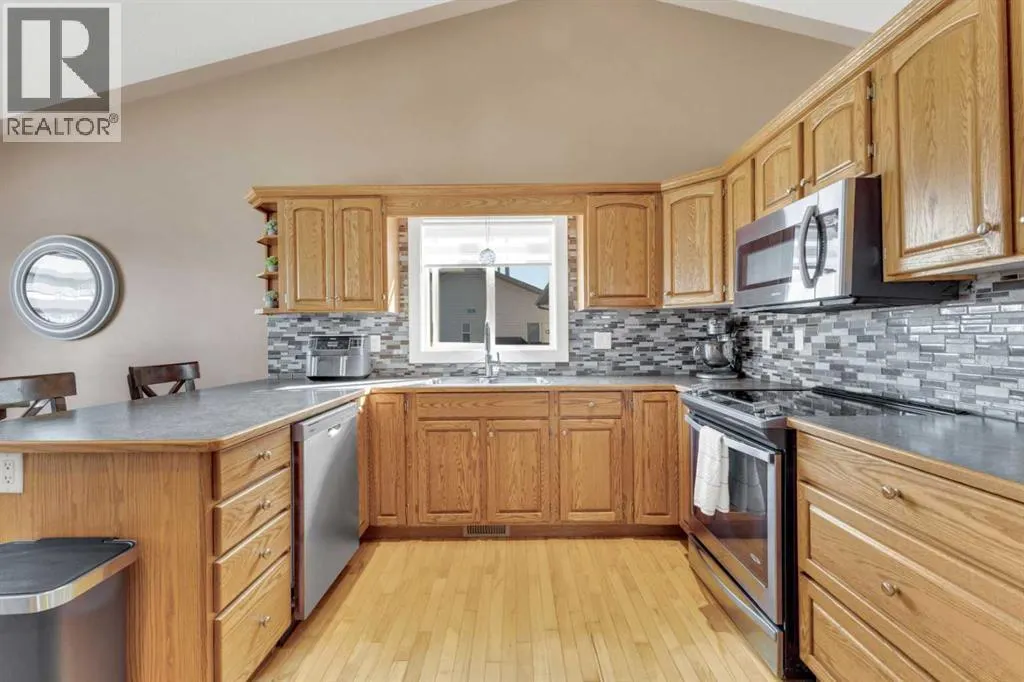 175 Lyons Close