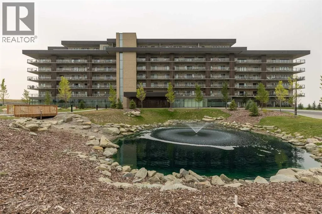 533, 102 Scenic Drive N