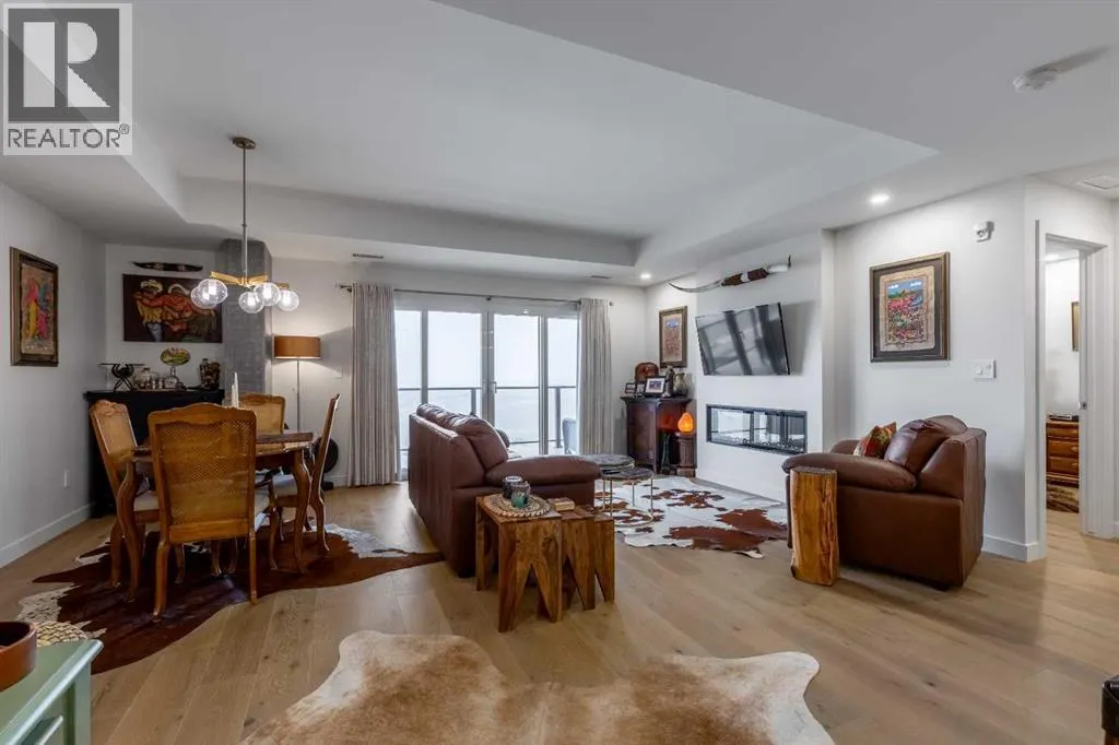 533, 102 Scenic Drive N