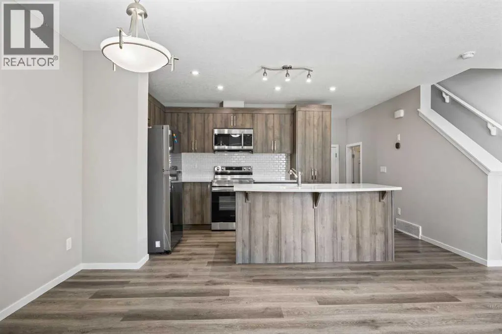 214 Cityside Grove NE